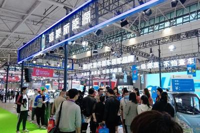 冬天接娃用車推薦 全封閉式塑框三輪車十大品牌，臺(tái)州市場誰更勝一籌？